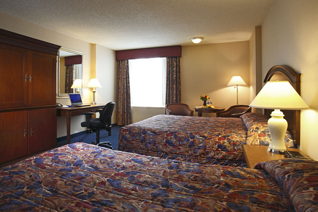 Best Western Premier Calgary Plaza Hotel&Conference Centre Zimmer foto